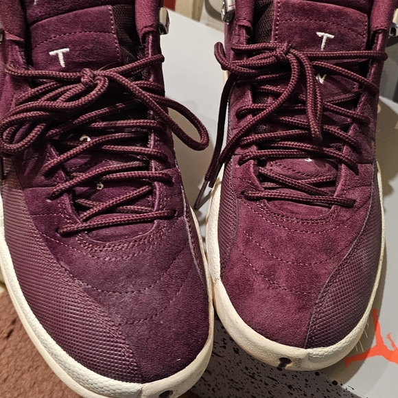 RARE NIKE AIR JORDAN 12 XII retro Bordeaux burgundy...men's size 8. - Picture 4 of 8
